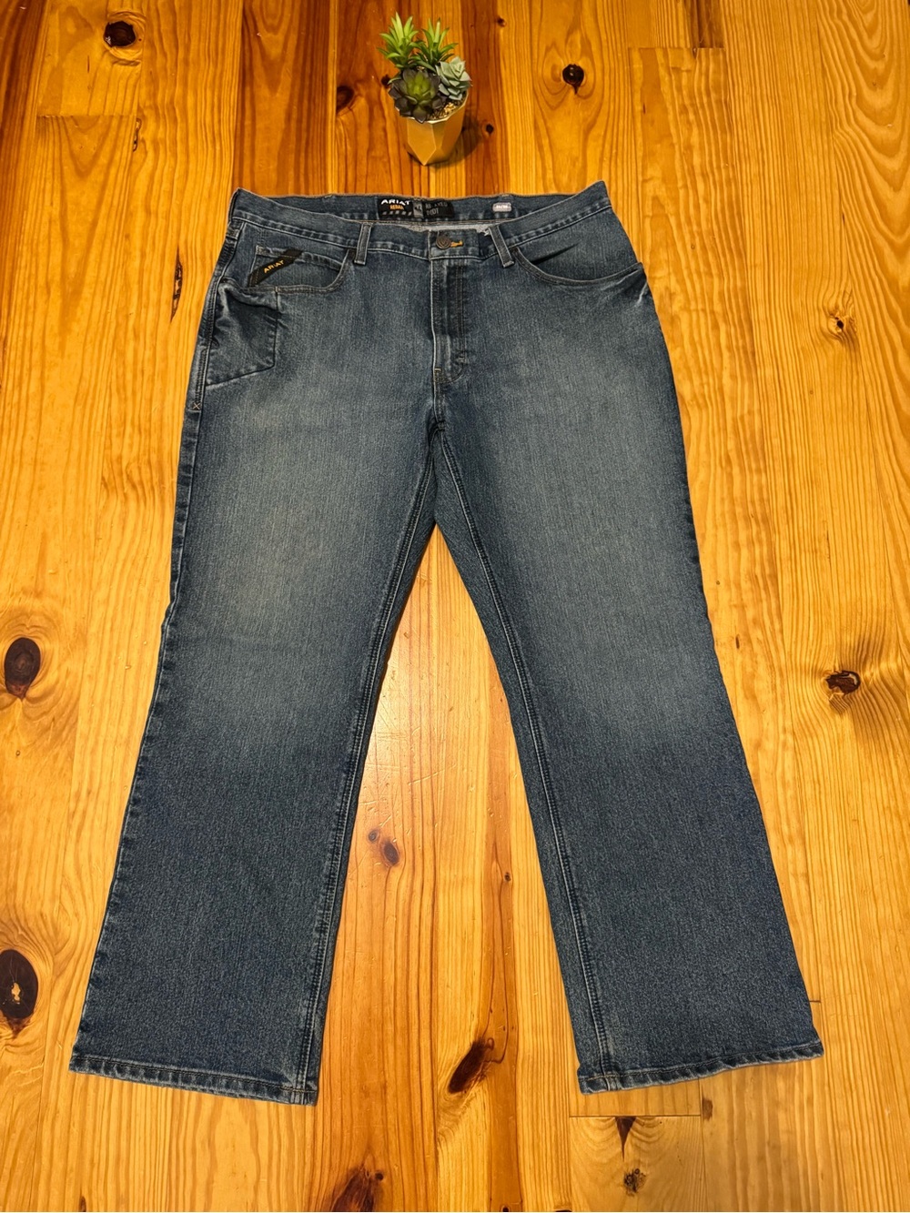ARIAT Jeans Rebar M4 Mens 36/30 Relaxed Boot Denim Phantom Wash Work Wear (2) - Picture 2 of 14
